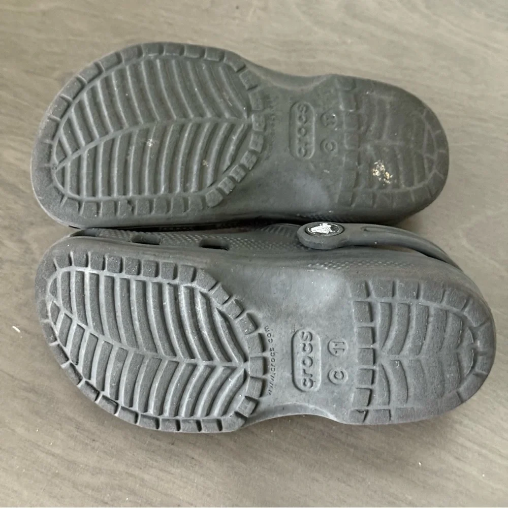 Kids Black Clogs